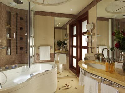 Standard Bathroom - Jaccuzzi