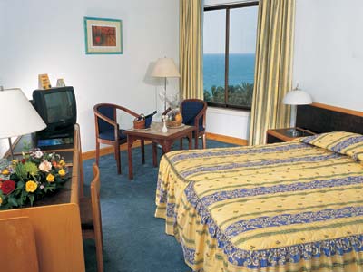 Bin Majid Beach Hotel-Room